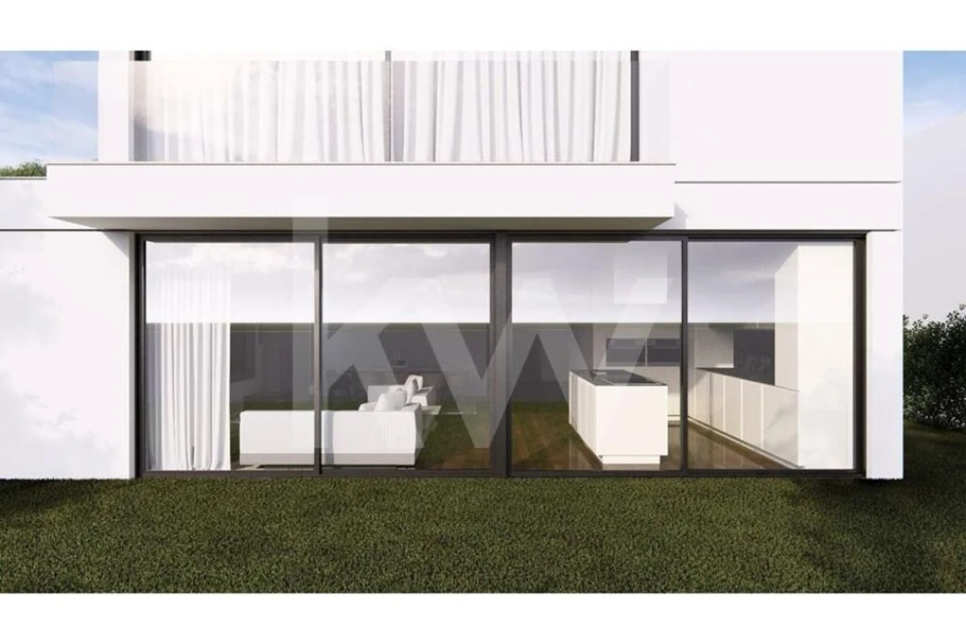 Moradia T4 para Venda em Aver-O-Mar, Amorim e Terroso Foto 6