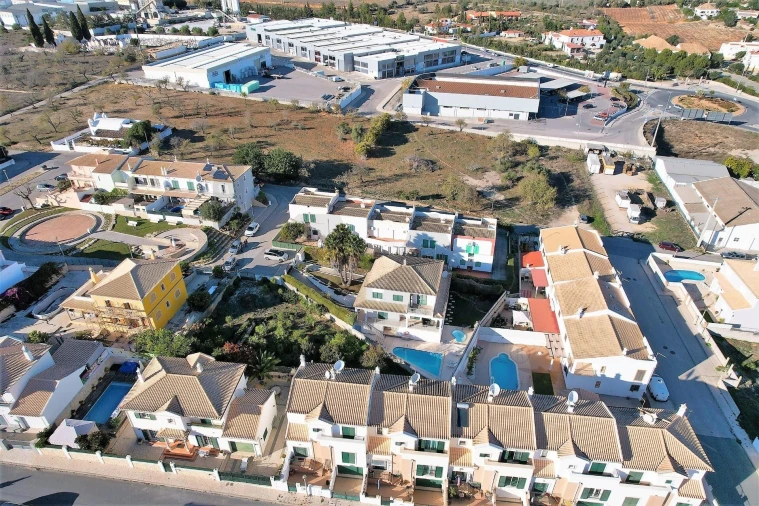 Terreno para Venda em Alcantarilha e Pêra Foto 9