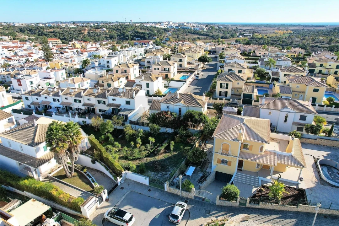 Terreno para Venda em Alcantarilha e Pêra Foto 4