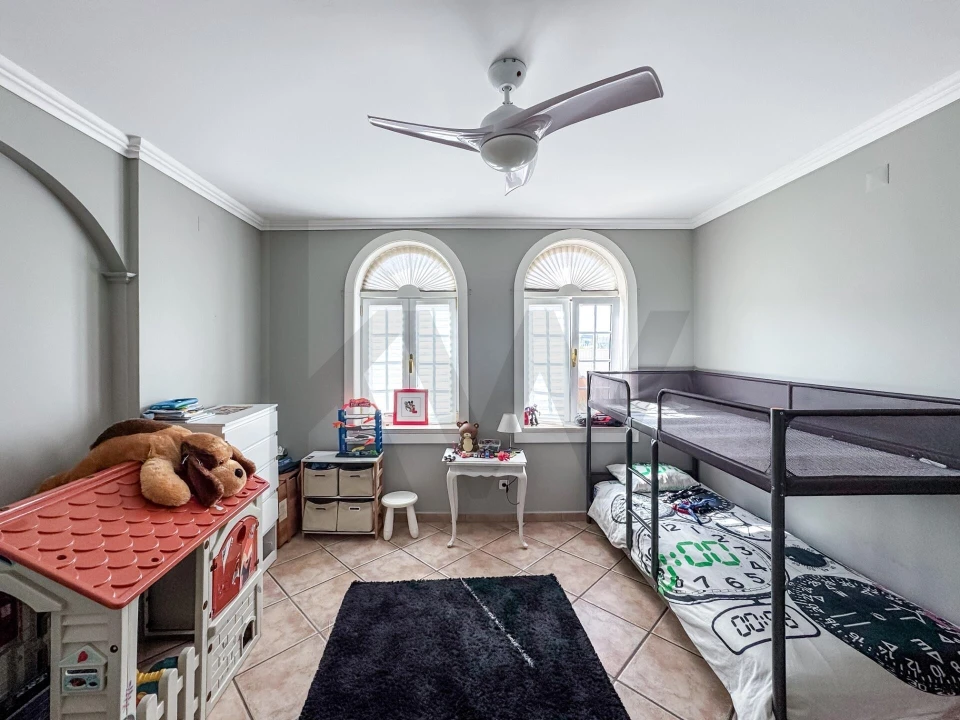 Moradia T7 para Venda em Alhos Vedros Foto 33