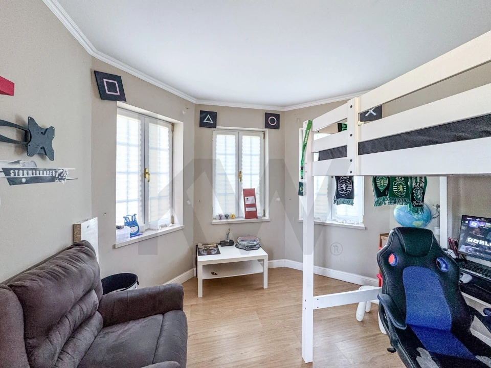 Moradia T7 para Venda em Alhos Vedros Foto 38