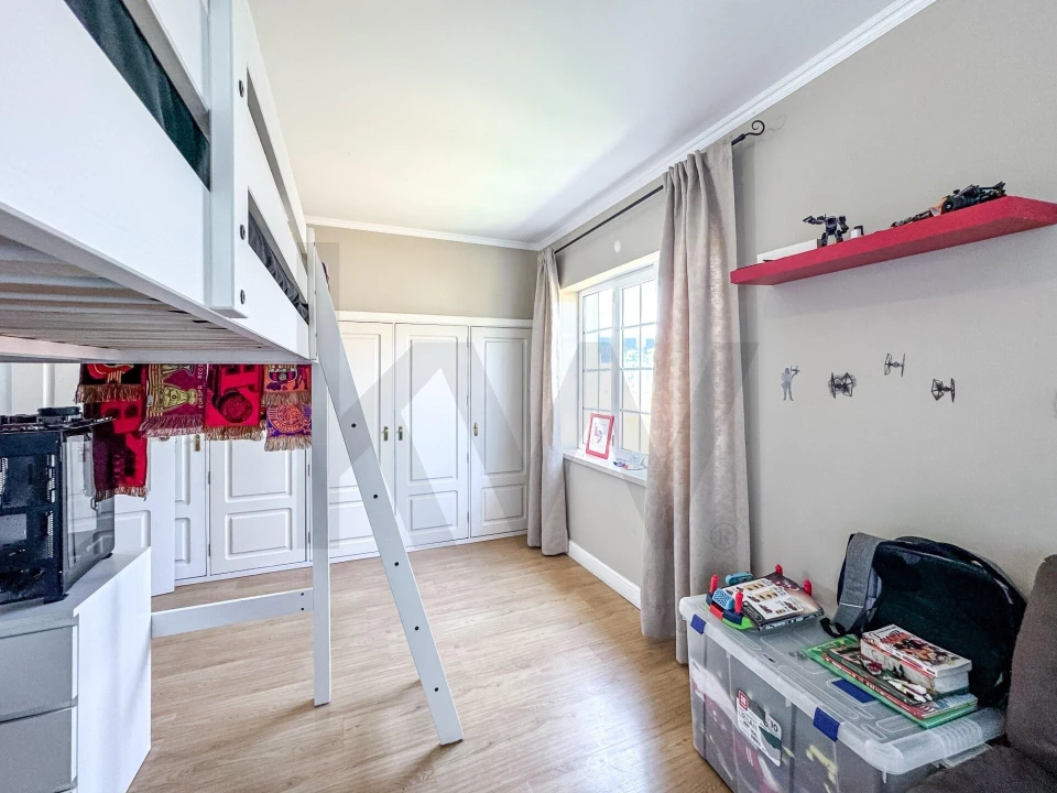 Moradia T7 para Venda em Alhos Vedros Foto 40