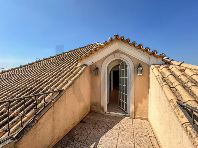 Moradia T7 para Venda em Alhos Vedros Foto 61