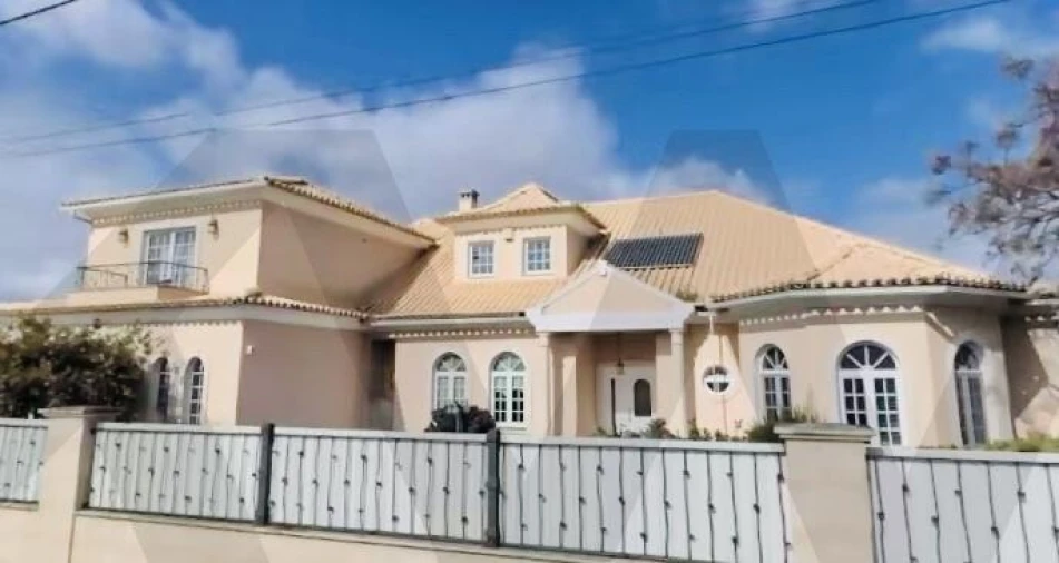 Moradia T7 para Venda em Alhos Vedros Foto 45