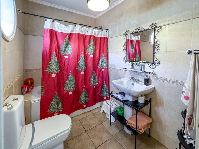 Moradia T7 para Venda em Alhos Vedros Foto 27