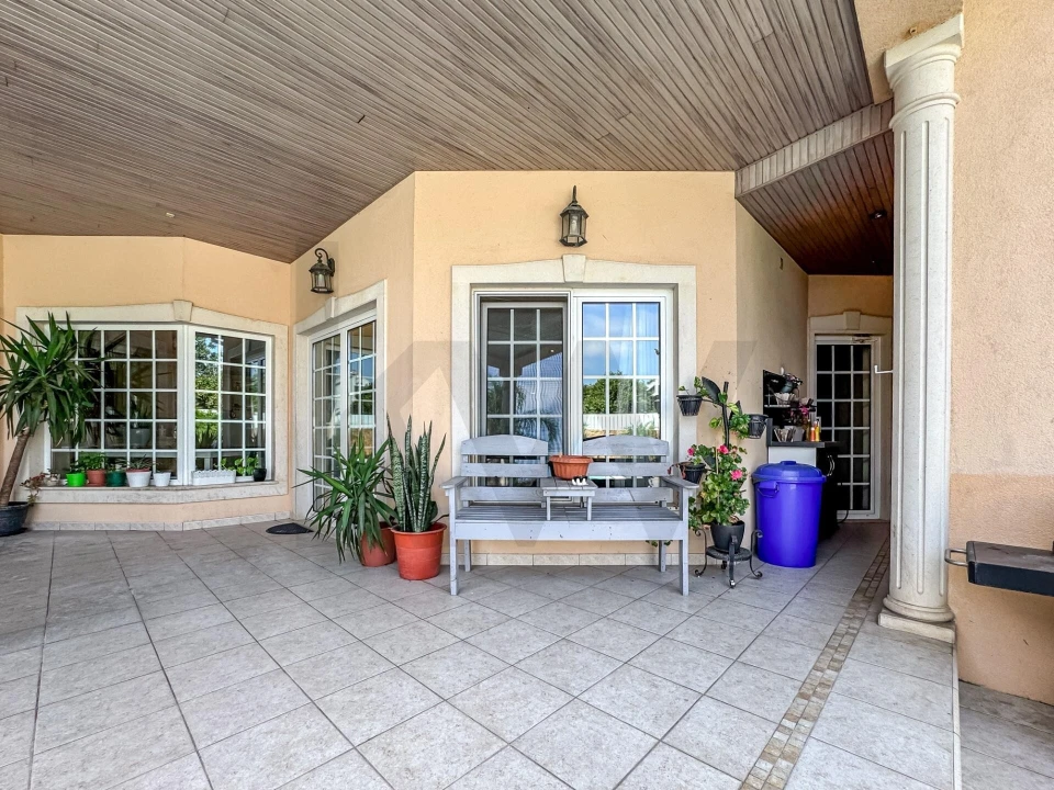 Moradia T7 para Venda em Alhos Vedros Foto 4