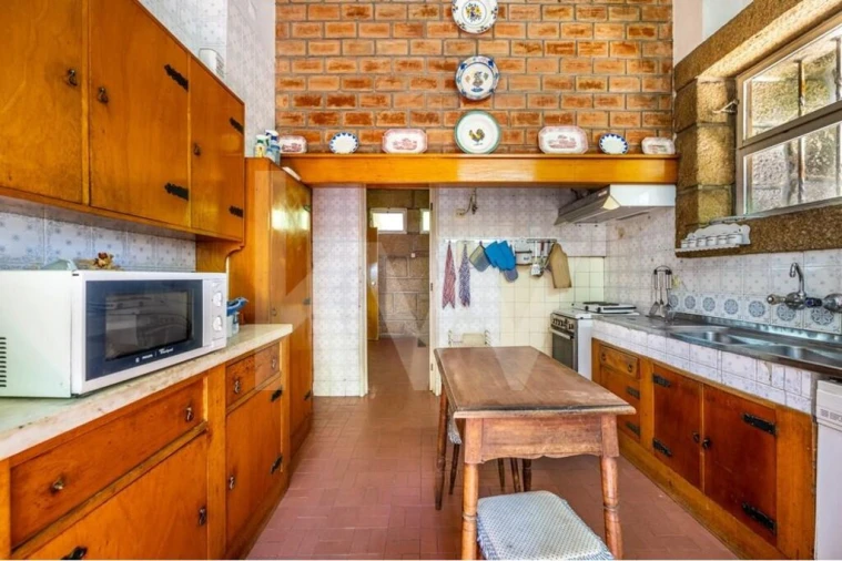 Moradia T6 para Venda em Alpendorada, Várzea e Torrão Foto 13