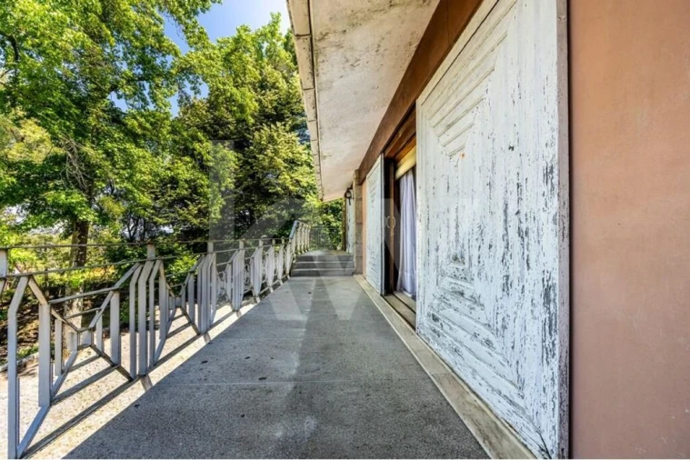 Moradia T6 para Venda em Alpendorada, Várzea e Torrão Foto 18