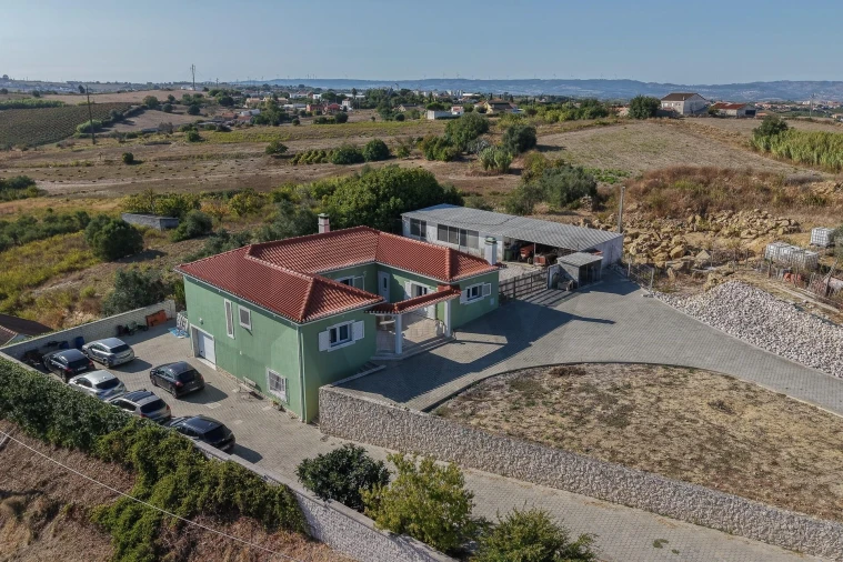 Moradia T3 para Venda em Carnota