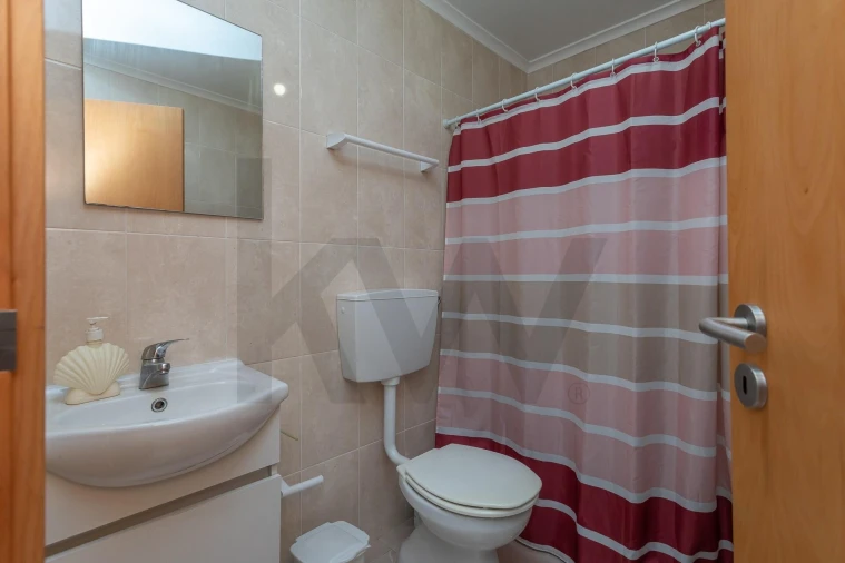 Moradia T3 para Venda em Carnota Foto 49