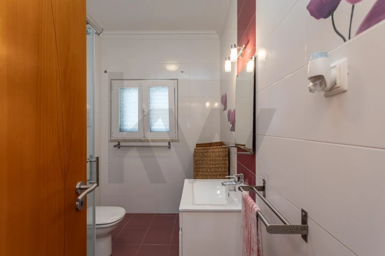 Moradia T3 para Venda em Carnota Foto 34