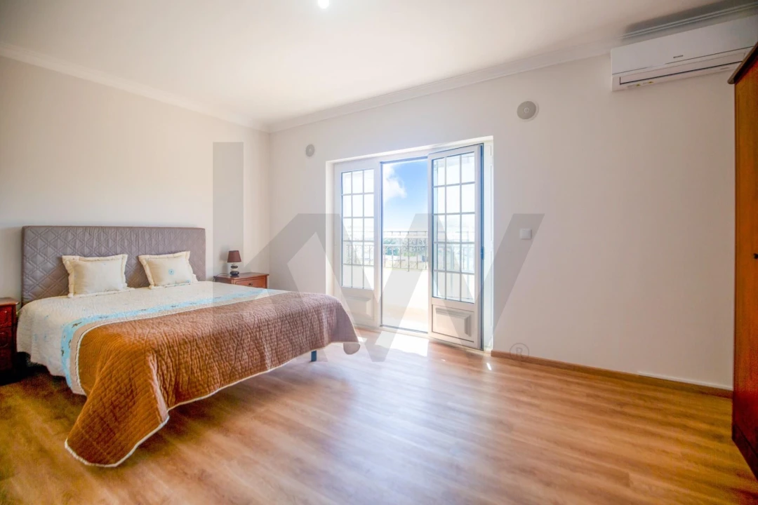 Moradia T5 para Venda em Vila Franca de Xira Foto 25