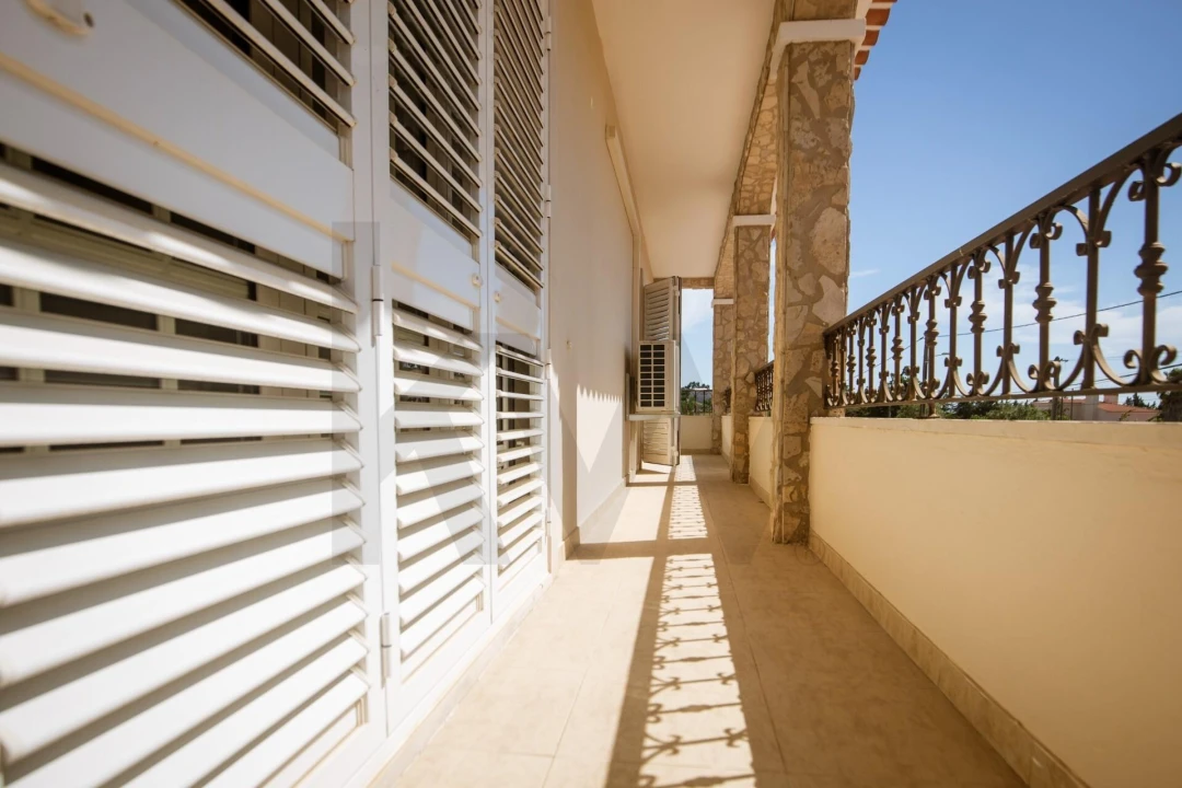 Moradia T5 para Venda em Vila Franca de Xira Foto 8