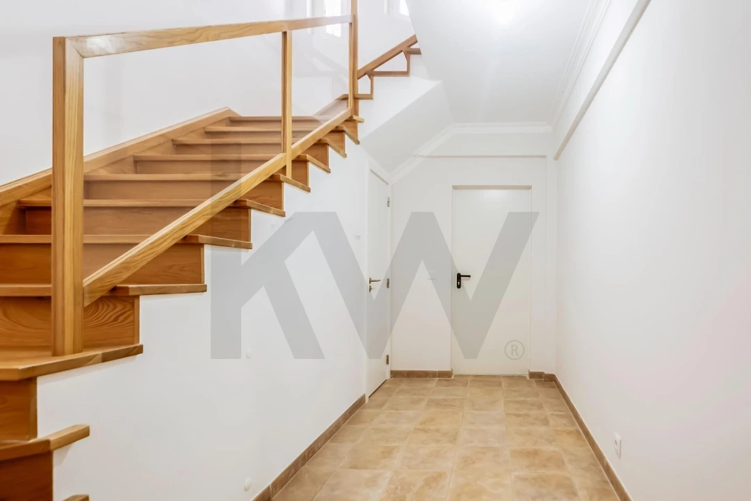 Moradia T5 para Venda em Vila Franca de Xira Foto 18