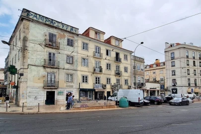 Prédio para Venda em Santa Maria Maior