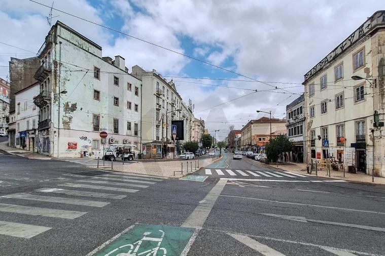 Prédio para Venda em Santa Maria Maior Foto 20