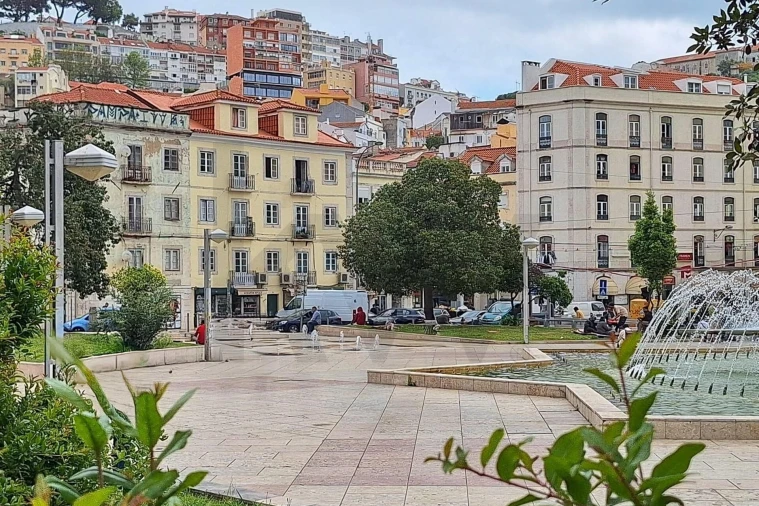 Prédio para Venda em Santa Maria Maior Foto 19