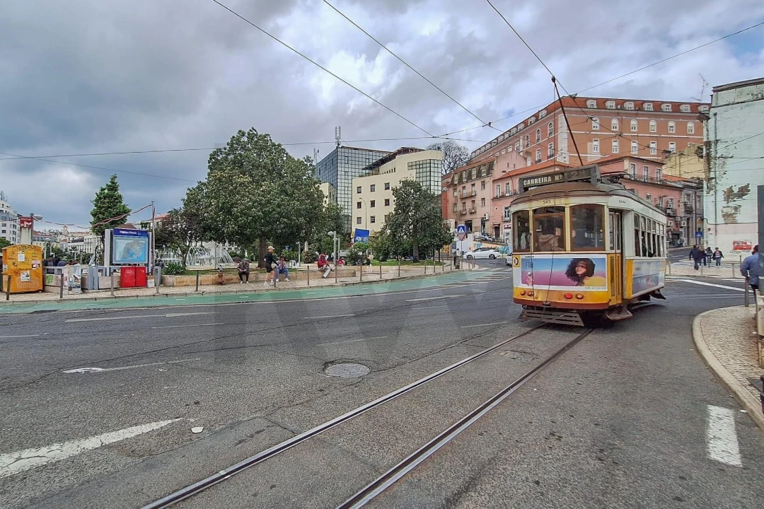 Prédio para Venda em Santa Maria Maior Foto 16