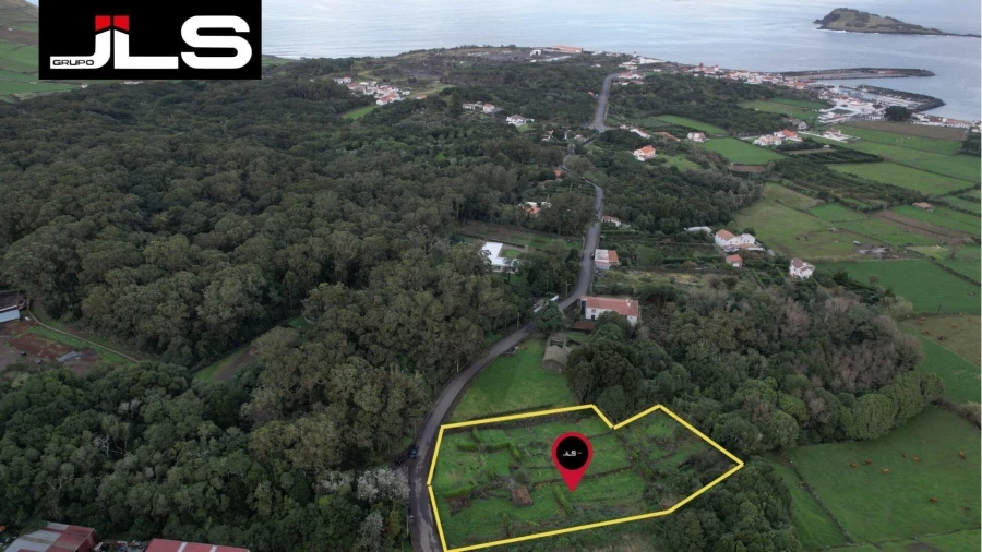 Terreno para Venda em Santa Cruz da Graciosa Foto 1
