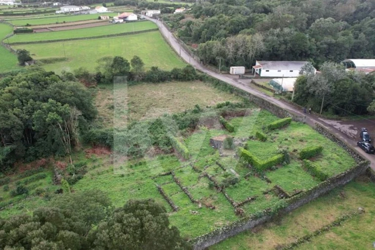 Terreno para Venda em Santa Cruz da Graciosa Foto 13