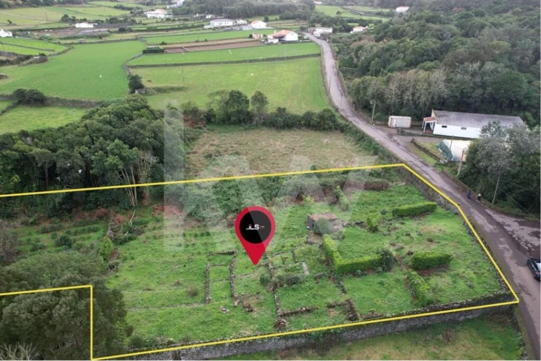 Terreno para Venda em Santa Cruz da Graciosa Foto 6