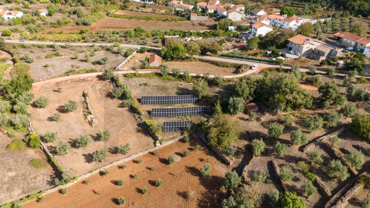 Terreno para Venda em São Miguel, Santa Eufémia e Rabaçal Foto 1