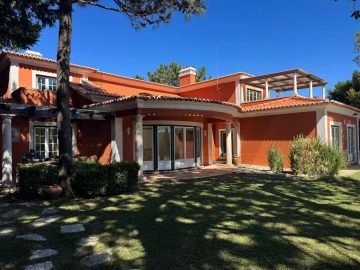 Moradia T6 para Arrendamento em Cascais e Estoril