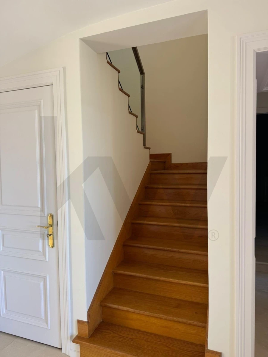 Moradia T6 para Arrendamento em Cascais e Estoril Foto 19