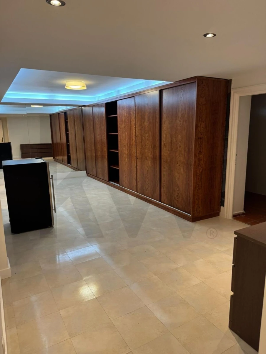 Moradia T6 para Arrendamento em Cascais e Estoril Foto 11