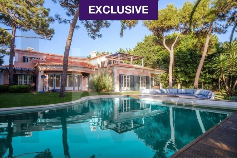 Moradia T6 para Arrendamento em Cascais e Estoril Foto 1