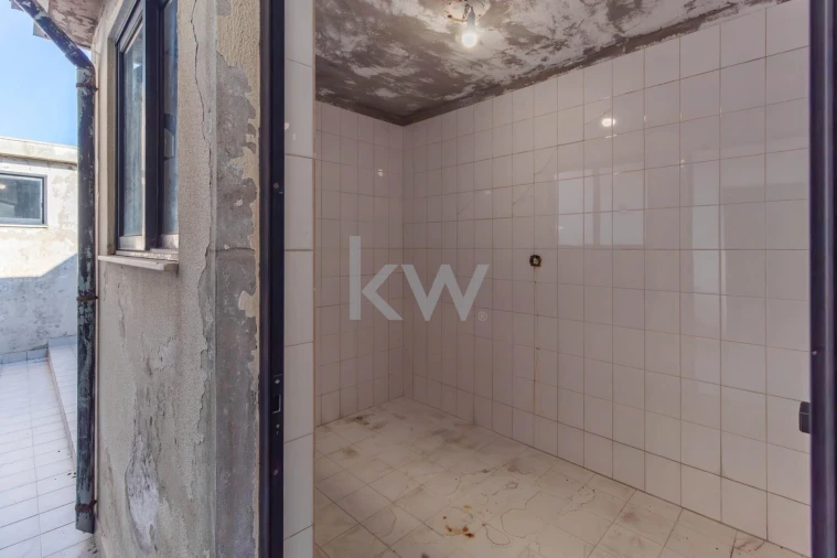 Moradia T4 para Venda em Gulpilhares e Valadares Foto 13