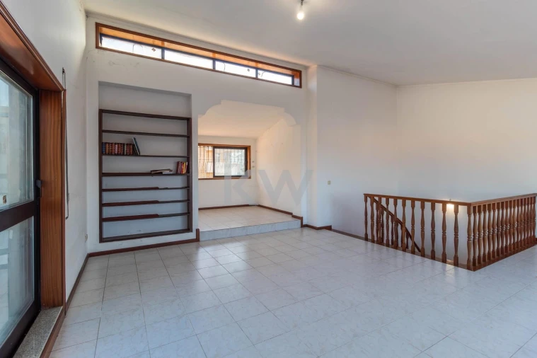 Moradia T4 para Venda em Gulpilhares e Valadares Foto 31