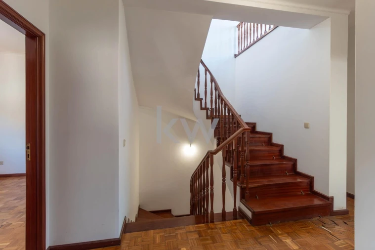 Moradia T4 para Venda em Gulpilhares e Valadares Foto 60