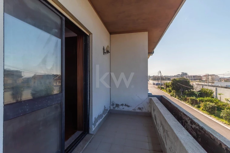 Moradia T4 para Venda em Gulpilhares e Valadares Foto 54