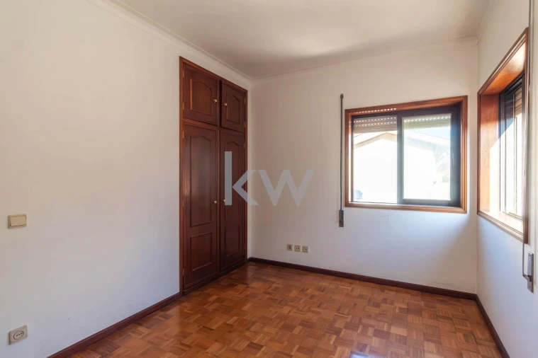 Moradia T4 para Venda em Gulpilhares e Valadares Foto 39