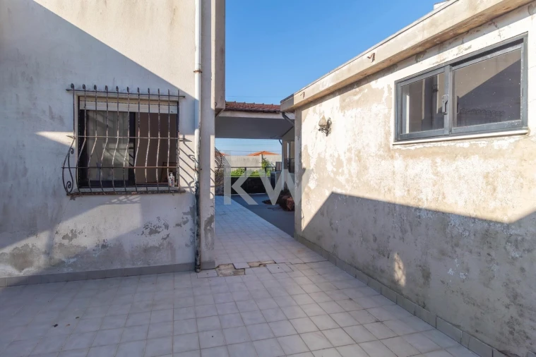 Moradia T4 para Venda em Gulpilhares e Valadares Foto 9