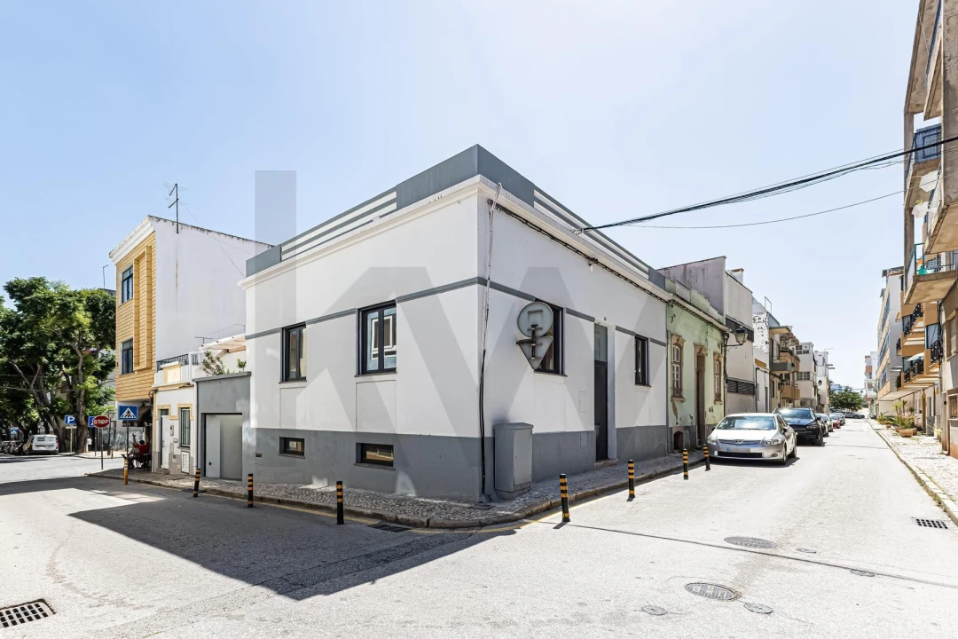 Moradia T3 para Venda em Portimão Foto 1