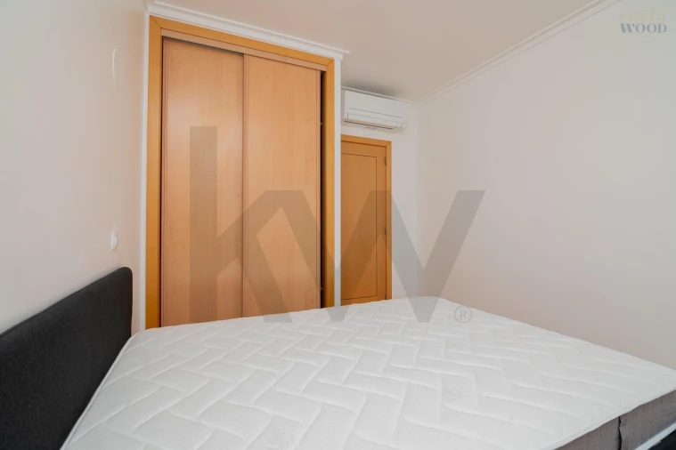 Apartamento T3 para Arrendamento em Portimão Foto 22