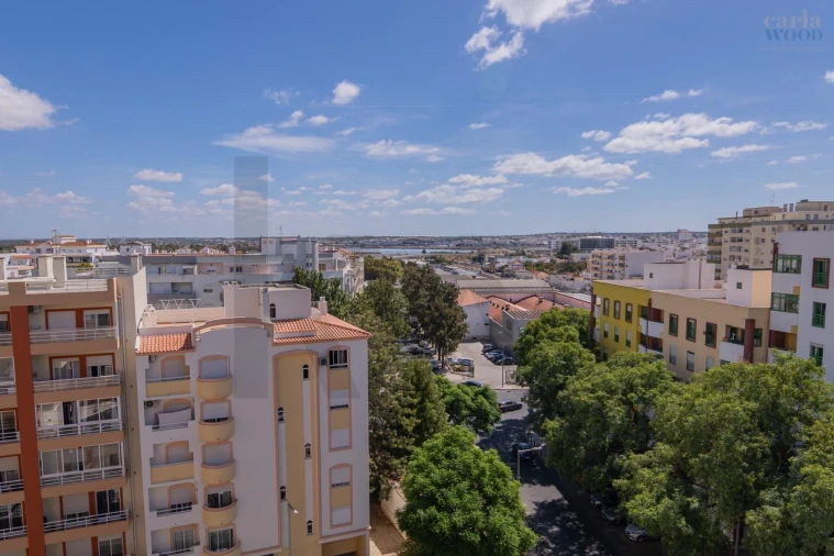 Apartamento T3 para Arrendamento em Portimão Foto 27