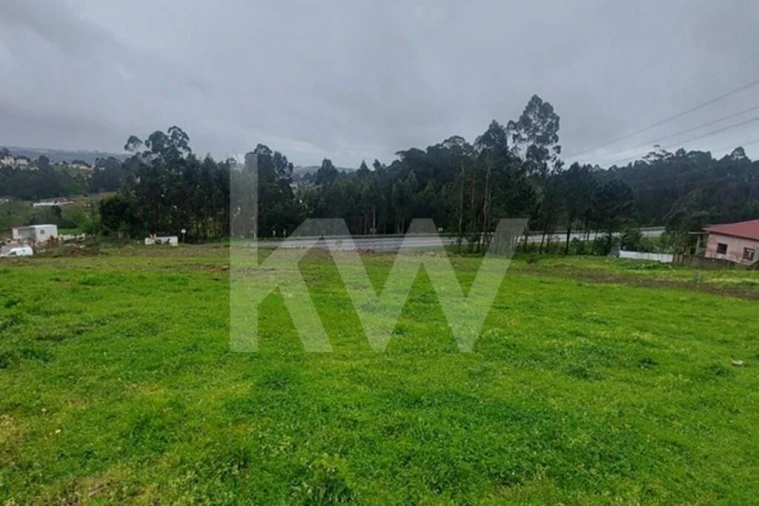 Terreno para Venda em Sandim, Olival, Lever e Crestuma Foto 1