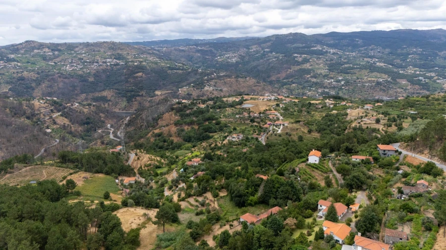Quinta T3 para Venda em Freigil e Miomães Foto 40