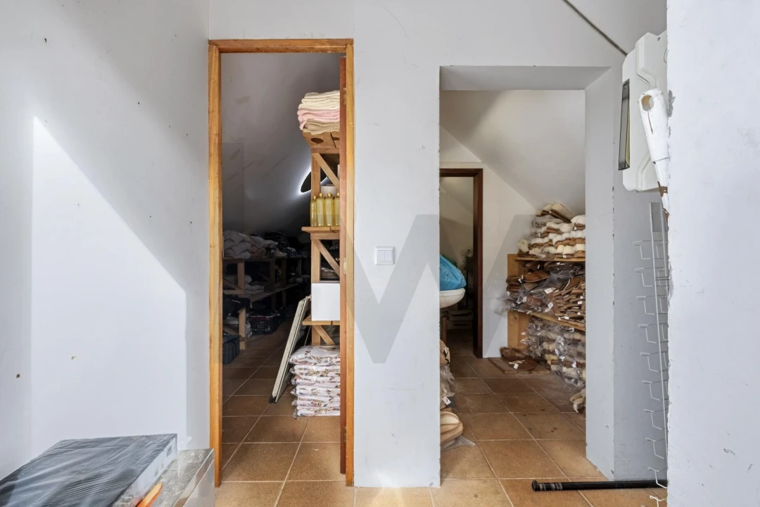 Loja para Arrendamento em Serra de Agua Foto 9