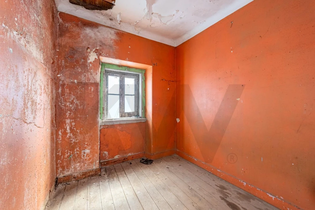 Moradia T5 para Venda em Ramada e Caneças Foto 11