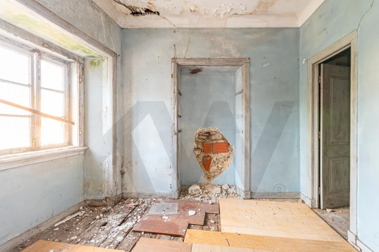 Moradia T5 para Venda em Ramada e Caneças Foto 8