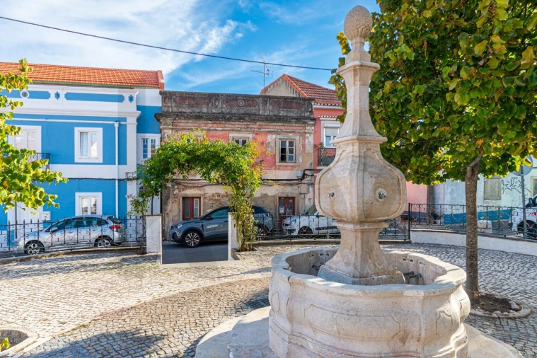 Moradia T5 para Venda em Ramada e Caneças Foto 18