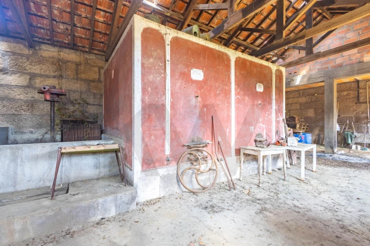 Quinta T8 para Venda em Abaças Foto 5