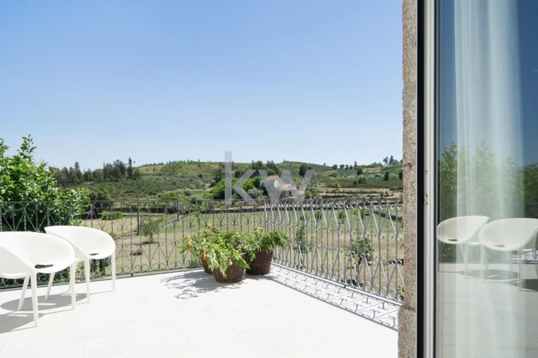 Quinta T5 para Venda em Paranhos Foto 23