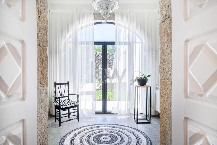 Quinta T5 para Venda em Paranhos Foto 37