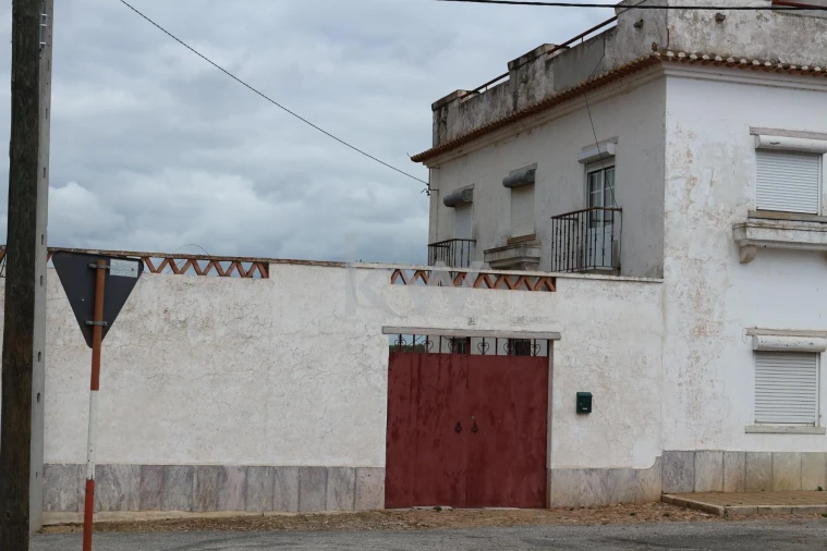 Moradia T7 para Venda em Sobral da Adiça Foto 4