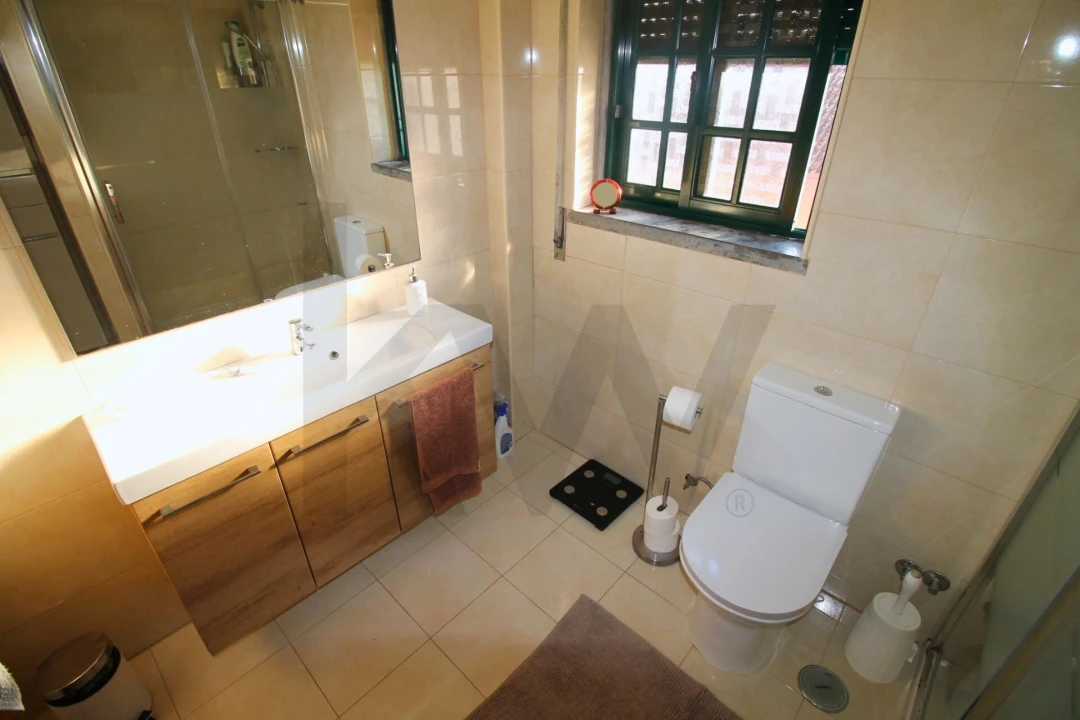 Quarto para Arrendamento em Corroios Foto 16